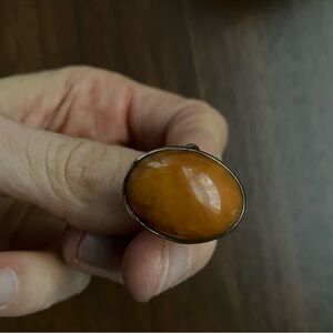 14k yellow Gold amber ring
